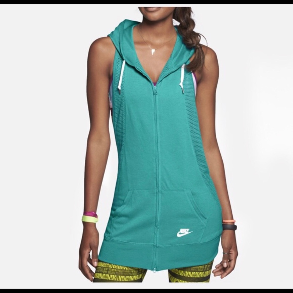 💙Nike Hoodie Vest💙